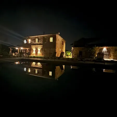 Leone Reale Villa Collemezzano